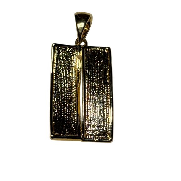 Modern Gold Textured Rectangle Pendant Geometric Design Unisex Minimalist - Picture 15 of 16